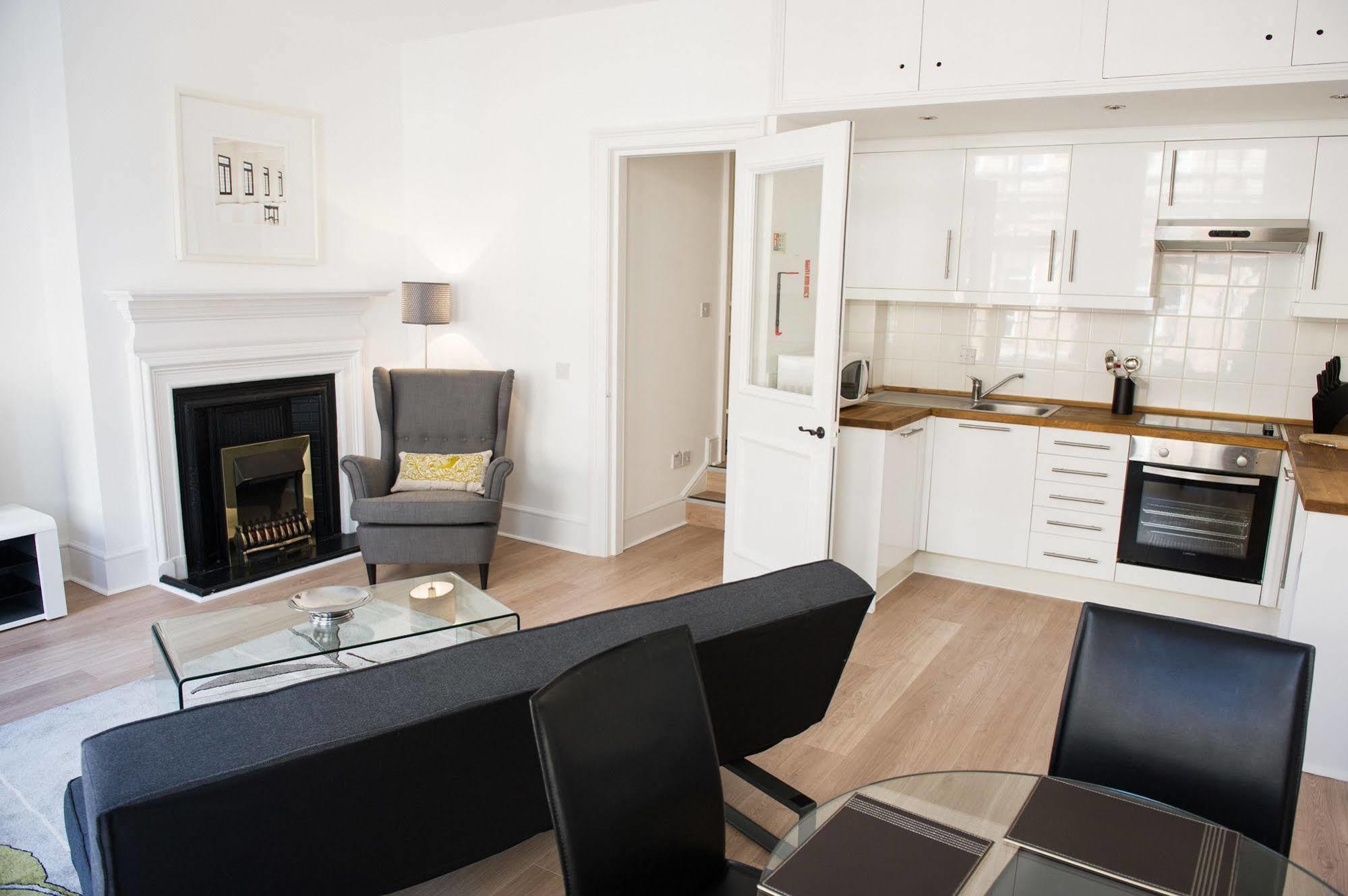 West End One Apartments Londres Exterior foto