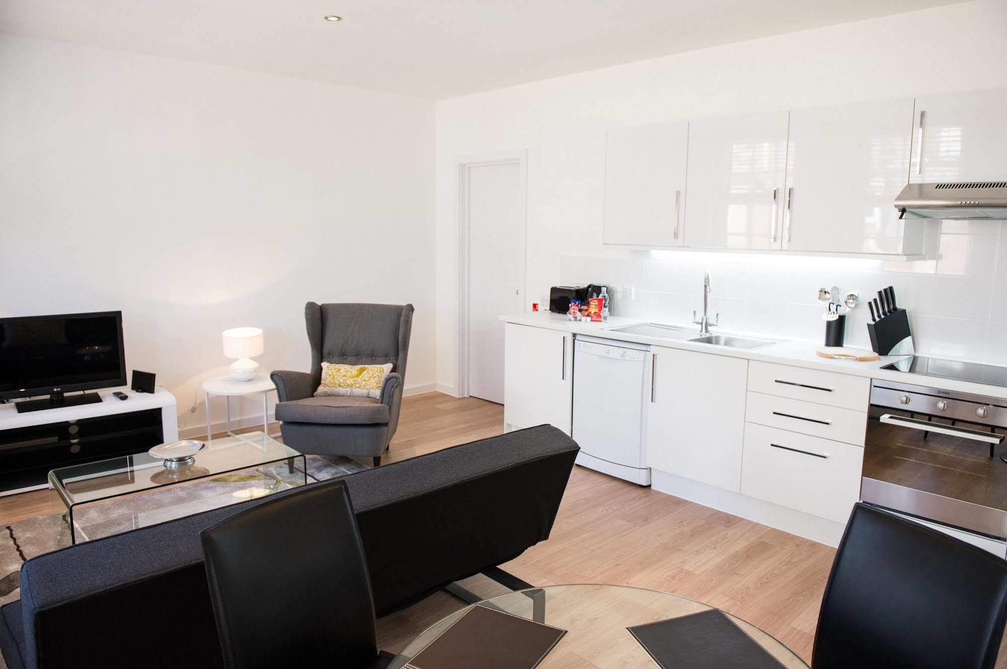West End One Apartments Londres Exterior foto
